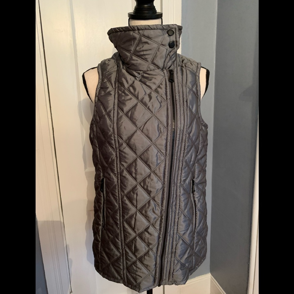 ANDREW MARC SILVER VEST